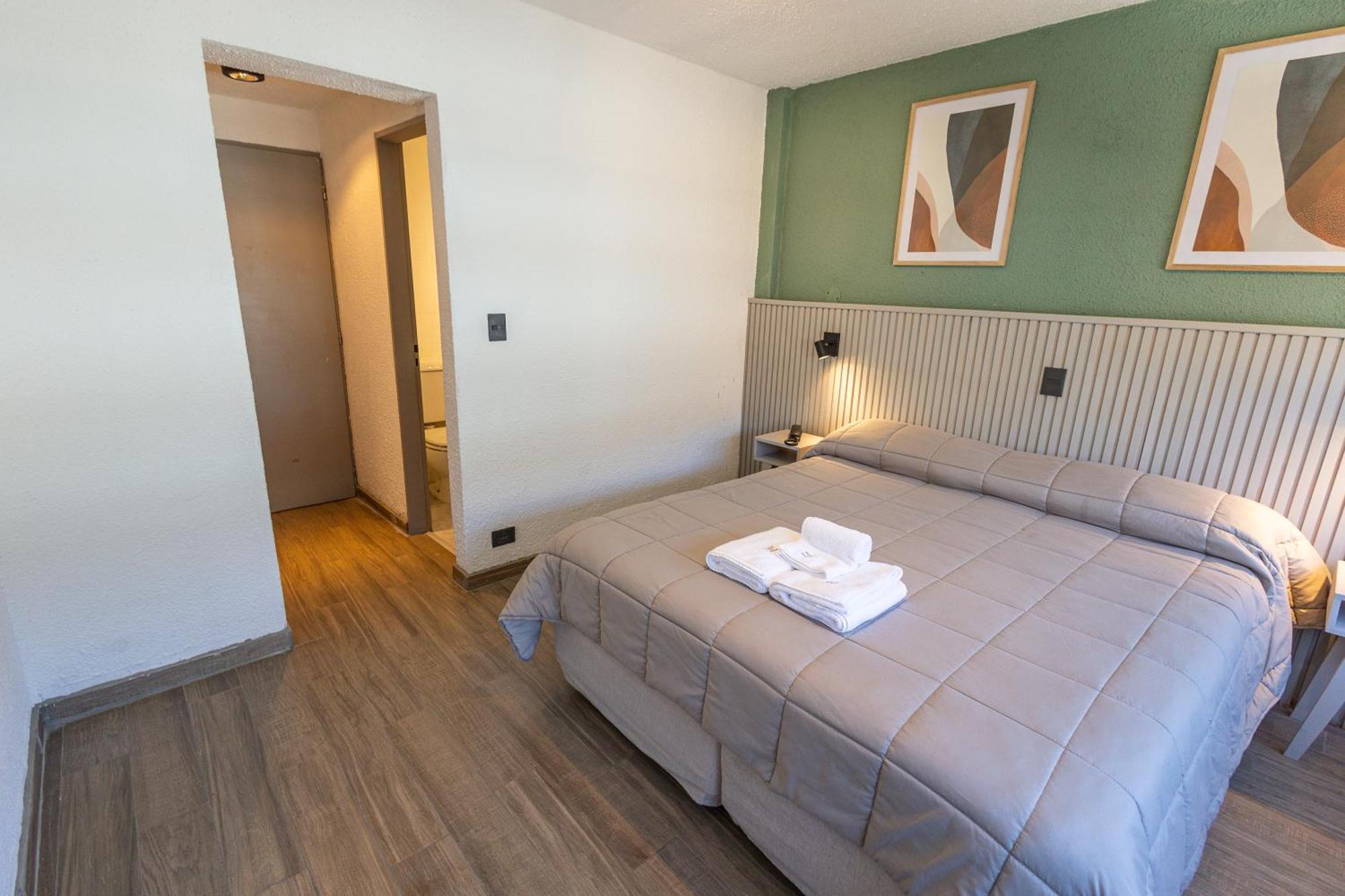 M382 Hotel Bariloche Eksteriør billede