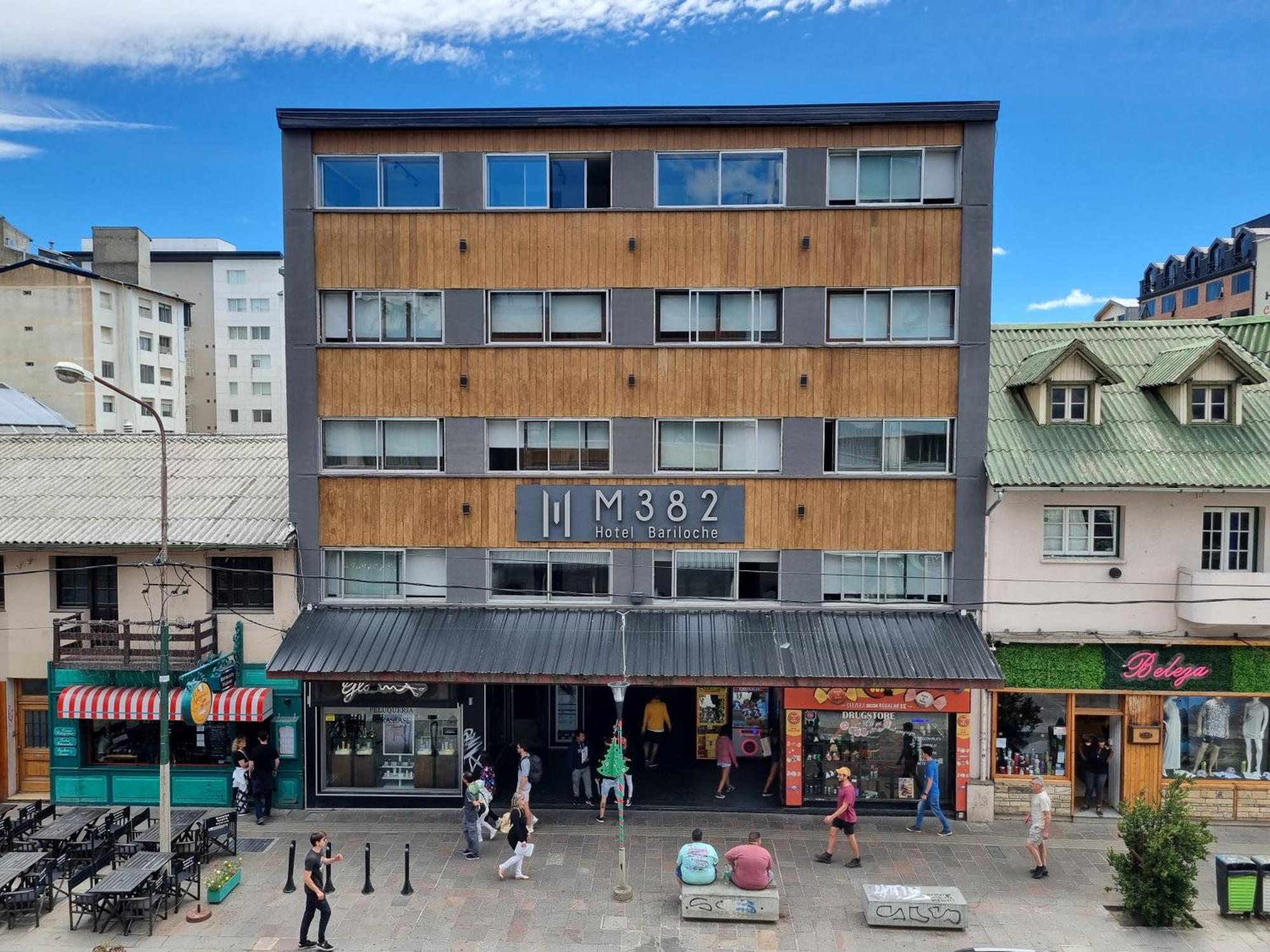 M382 Hotel Bariloche Eksteriør billede